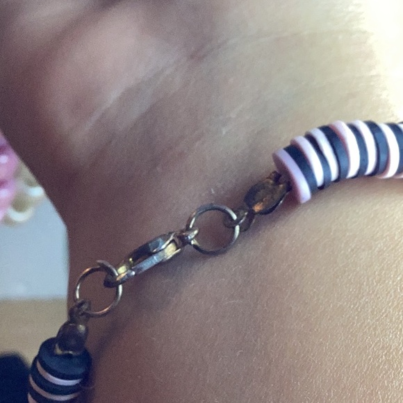 Pink black bracelet - Picture 3 of 3